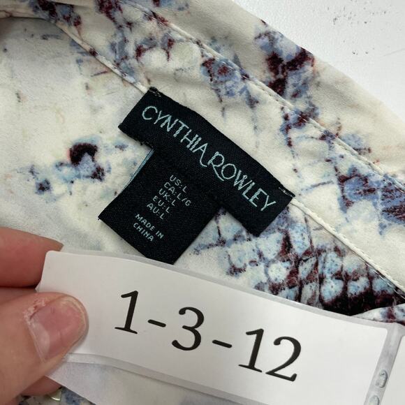 Cynthia Rowley Top Womens Large White Snake Print Button Up Blouse - Picture 3 of 7